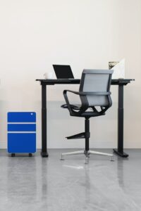 Read more about the article How to Choose a Drafting Chair